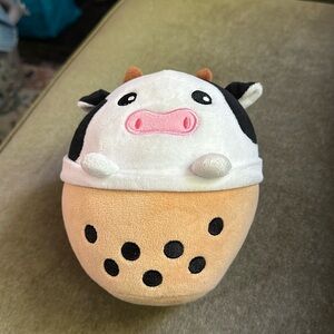 Small boba cow squishy